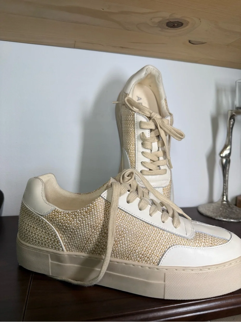 AEROSOLES women’s Beige Woven Platform Sneaker size 10